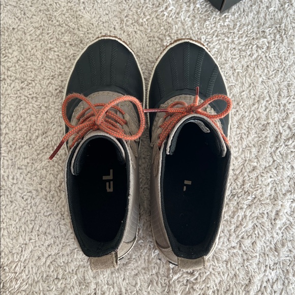 Sorel Out N About Waterproof Duck Boot - Sage - Picture 7 of 9